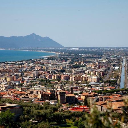 Villa Panoramica Terracina Exterior foto